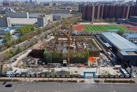 奏響項目建設強音 激發(fā)高質量發(fā)展張力——長春新區(qū)開展項目集中開工巡檢活動